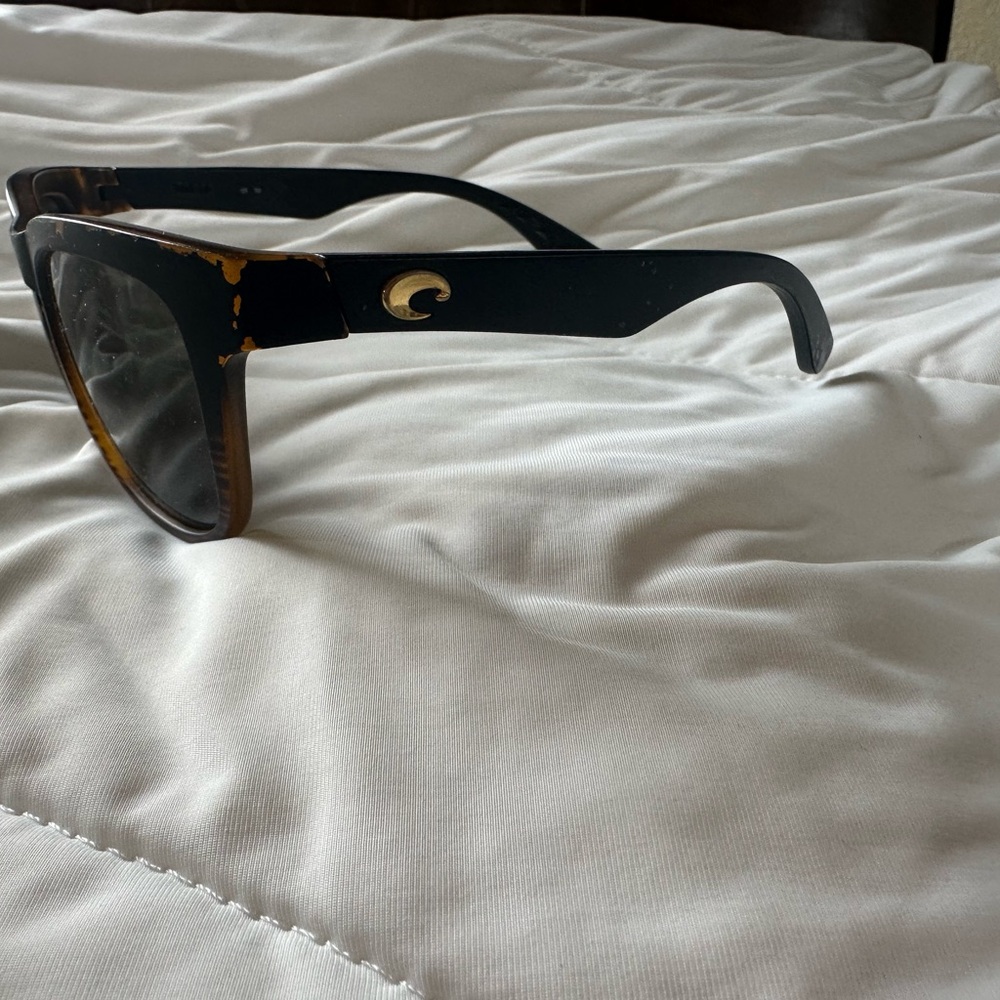 Tortoise Shell Sunglasses - image 2